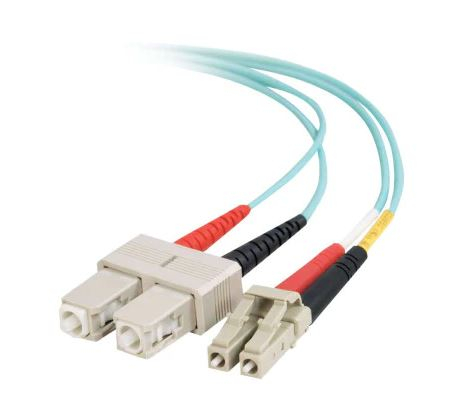 LC-SC 10Gb 50/125 OM3 Cabo de fibra ótica PVC multimodo duplex (LSZH) - C2G - Cabo de rede - SC multi-modos (M) para multi-modo LC (M) - 2 m - fibra óptica - duplex - 50 / 125 micron - OM3 - sem halogéneo - 3058843 - aqua