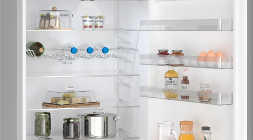 Frigorífico Combinado Siemens de instalação livre 203 x 70 cm Inox easyclean KG49NXIDF 440L Classe D