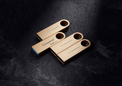 KINGSTON PEN 64GB 220MB/s METAL USB 3.2 GEN1 DATATRAVELER SE9 G3 DTSE9G3/64GB Cor: Dourado