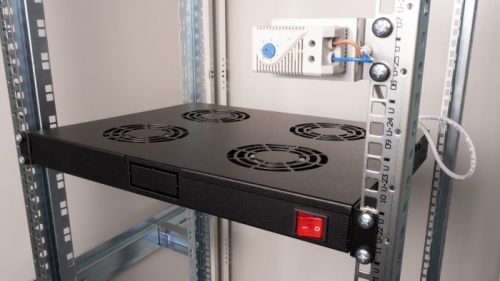 VENTILADORES DE REFRIGERAÇÃO 19', 1U, 4VENTILADORES, RAL9005 PRETO EQUIP