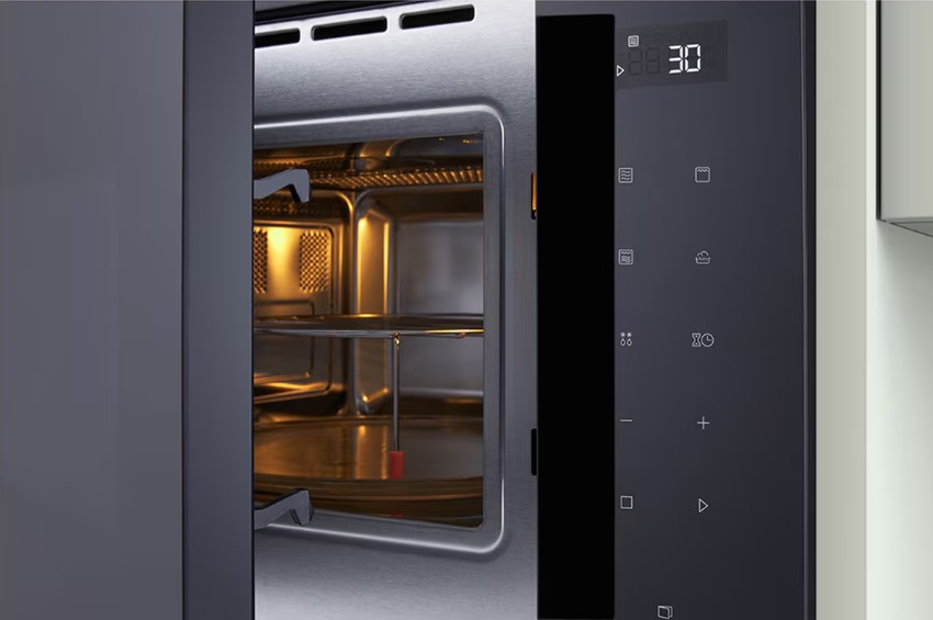 Micro-ondas de Encastre com Grill LG MGBZ2593F, 25 L, 900 W, Inox e Controlos Táteis