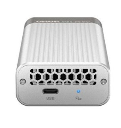 QNAP Adaptador USB 4 Type-C to 1 x 10GbE SFP+Network A