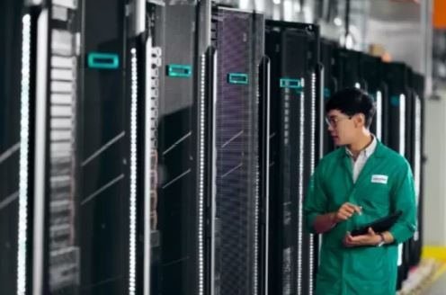 HPE ProLiant DL380 Gen11 8SFF CPU1/2