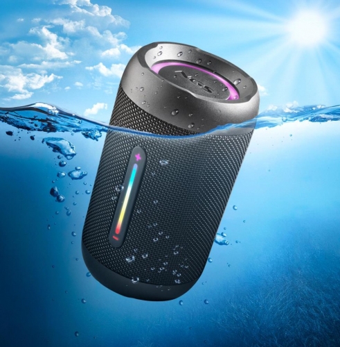 IPX7 Waterproof 20W BT Speaker USB INPUT, LED Lights