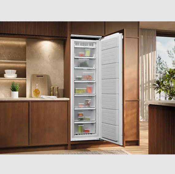 Arca Vertical ELECTROLUX EUN7NE18C Total No Frost Classe E