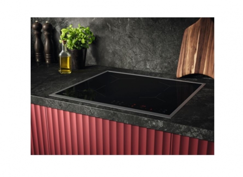 Placa de indução AEG de 4 zonas e 60 cm  - TN64IA00XB