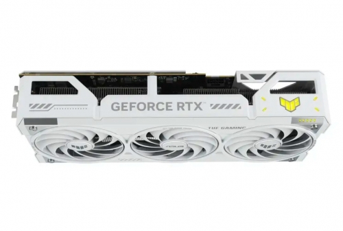 Placa Gráfica Asus NVIDIA GeForce RTX 5070 Ti Blackwell TUF Gaming OC White 16GB GDDR7 DLSS4 90YV0MD3-M0NA00