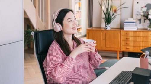 Auscultadores Logitech Zone Wireless 2 ES for Business – Teams – Rosa – Bluetooth 5.3 – 981-001521