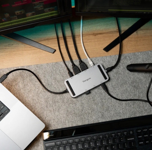 Dock Targus USB4 Dual 4K HDMI Mini Dock – 140 W PD EPR – 2× HDMI – Gigabit Ethernet – DOCK429GL