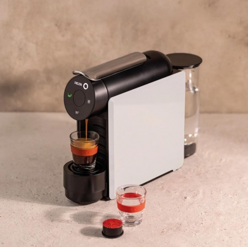 Máquina de Café de Cápsulas DELTA-Q Mini Qool Branca