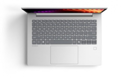 Portátil HP EliteBook 6 G2i Notebook Next Gen AI Intel Core Ultra 7 366H Win 11 Pro 24 GB 512 GB 14" IPS prata PT , DU9T9AT