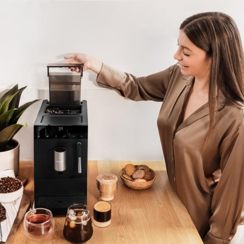 Máquina de Café Superautomática Cecotec Cremmaet Compact Steam - 19 Bar, Moinho Integrado, Thermoblock, Vaporizador e Ecrã Tátil