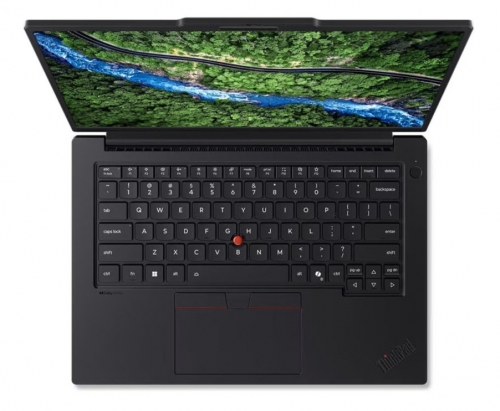 Portátil Lenovo ThinkPad P14s Gen 7 – Intel Core Ultra 7 356H, 14,5", 32 GB, 1 TB SSD, NVIDIA RTX PRO 500, Windows 11 Pro - 21XJ001SPG