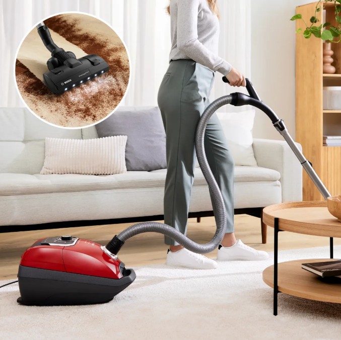 Aspirador com Saco Bosch Serie 8 ProAnimal BGB8PET0L, 890 W, 5 L, Filtro HEPA, Vermelho