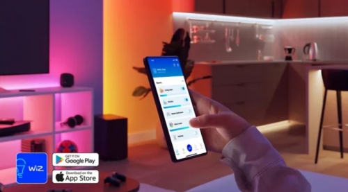 Fita LED Inteligente Philips RGBICWW 3 m Type-C Connected by WiZ – EU – 929004709701