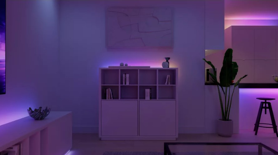 Fita LED Inteligente Philips Hue Essential 5 m, RGB Multicolor, Regulável, Bluetooth e Zigbee, Compatível com Assistentes de Voz, IP20 — 929004294901