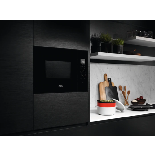 Microondas AEG MBE2657SEB Enc. c/ Grill