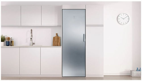Frigorífico 1 Porta Cor Inox Balay 3FCE563ME 346LT 186x60x65 Classe E