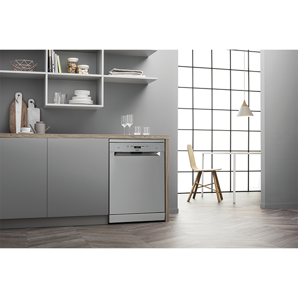 H. ARISTON - Máq. Lavar Loiça HFC 3C26 CW X 14 Conjuntos Classe E