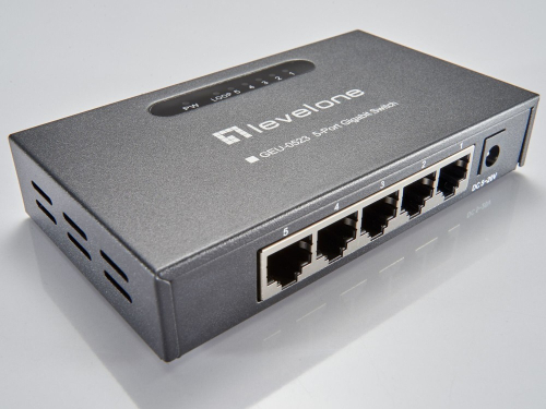 LEVELONE SWITCH 5xGIGABIT